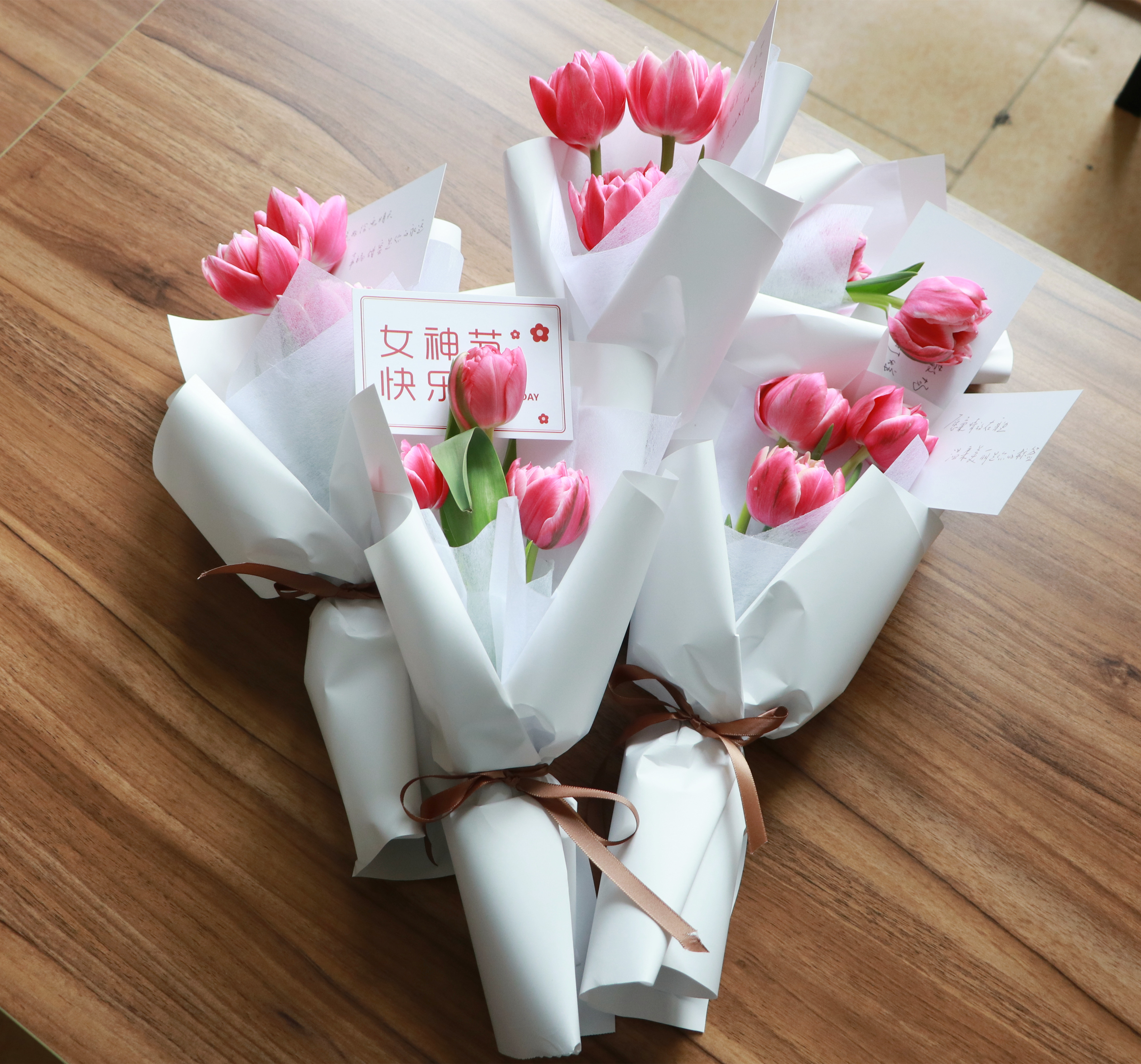 巾帼如花 不负韶华 巾帼如花 不负韶华